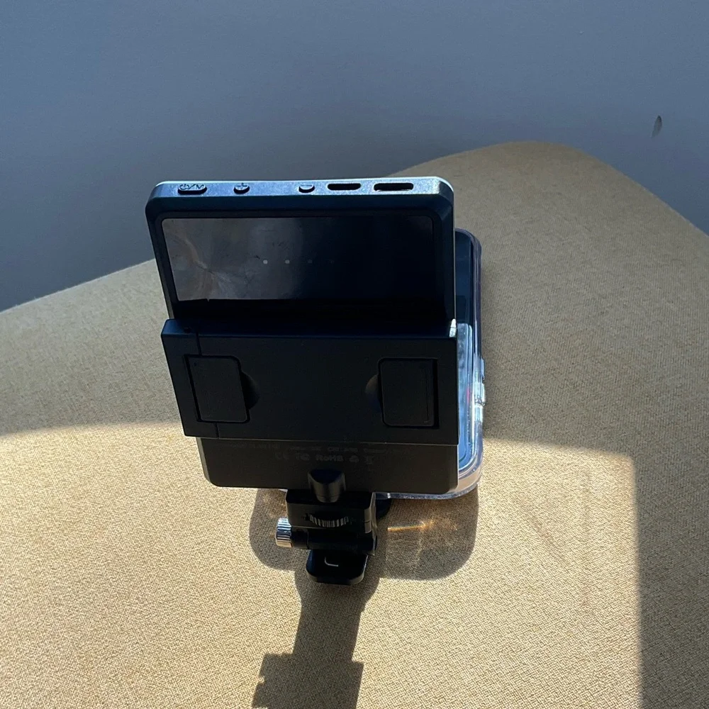 NWT Portable LED Selfie Light with Front & Back Phone Clip